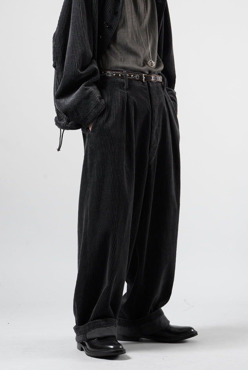 画像をギャラリービューアに読み込む, KLASICA "PACE-CD" WIDE AND TAPERED SILENT TROUSERS / HI-SOFT FINISHED 5-WALE CORDUROY (IRON)