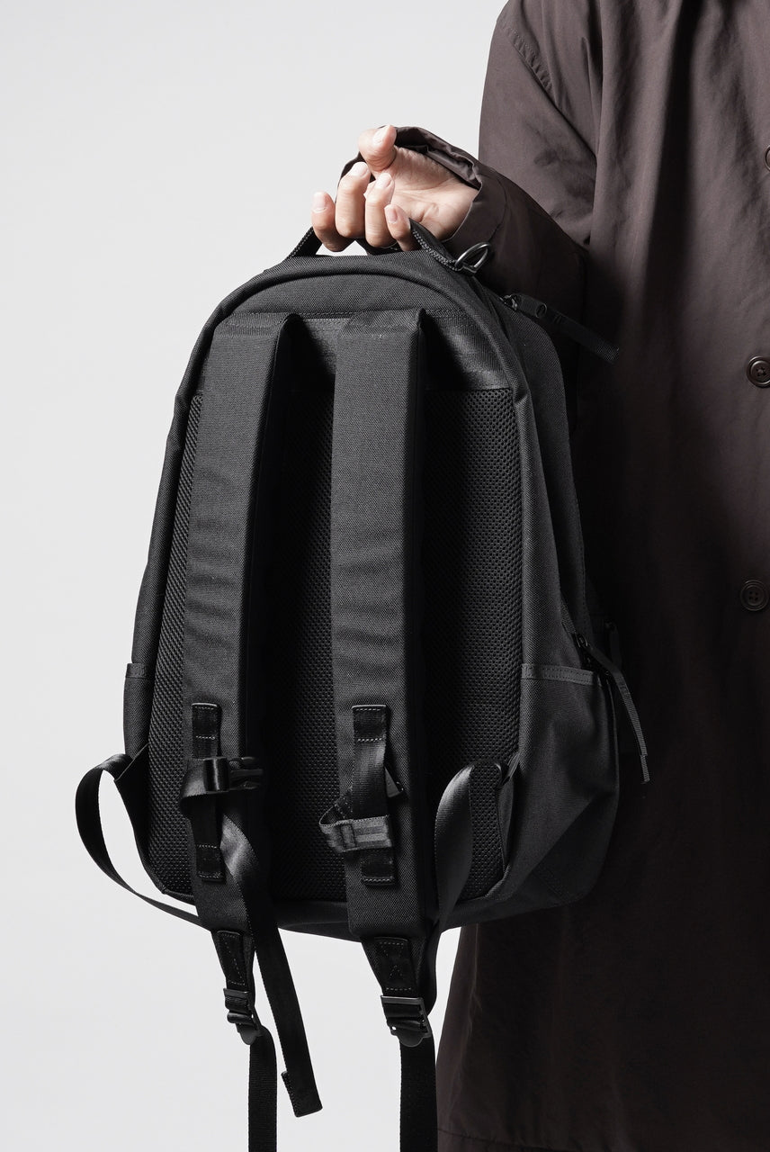 画像をギャラリービューアに読み込む, PORTER CLASSIC NEWTON DAYPACK M (BLACK)