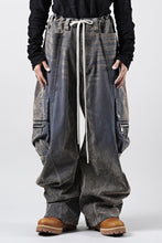 画像をギャラリービューアに読み込む, A.F ARTEFACT CURVED WIDE CARGO PANTS / ENZYME WASHED DENIM (BEIGE)