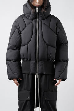 画像をギャラリービューアに読み込む, thom/krom HIGH NECK &amp; BIG HOODIE JACKET / WARM PUFFER (BLACK)