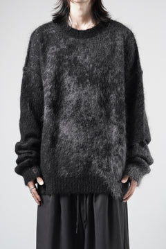Load image into Gallery viewer, ISABEL BENENATO Mohair Crew-Neck Sweater with Abstract Pattern (BLACK)