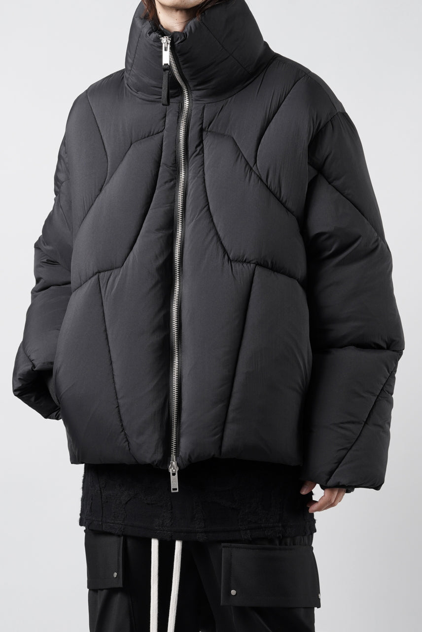 画像をギャラリービューアに読み込む, thom/krom OVERSIZED HIGH NECK JACKET / WARM PUFFER (BLACK)