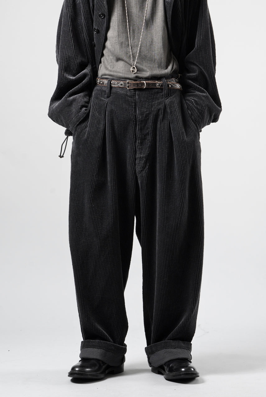 画像をギャラリービューアに読み込む, KLASICA "PACE-CD" WIDE AND TAPERED SILENT TROUSERS / HI-SOFT FINISHED 5-WALE CORDUROY (IRON)