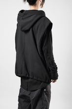 画像をギャラリービューアに読み込む, thom/krom OVERSIZED SLEEVELESS ZIP UP HOODIE / SOFT COTTON SWEAT (BLACK)