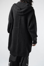 Load image into Gallery viewer, ISABEL BENENATO Yak Hooded Coat and Outer Seams Detail (BLACK)