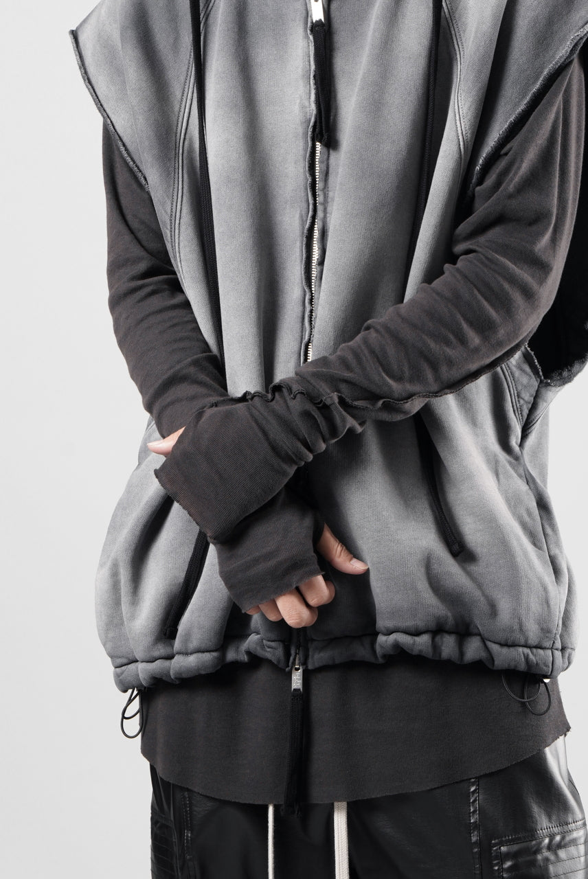 画像をギャラリービューアに読み込む, thom/krom OVERSIZED SLEEVELESS ZIP UP HOODIE / SOFT COTTON SWEAT (GREY STONE WASH SPRAY)