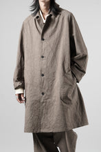 Load image into Gallery viewer, KLASICA "GHOST Ⅱ" SINGLE LAYER BALMACAAN COAT / HAND DYED HIGH DENSITY TWILL (DUST)