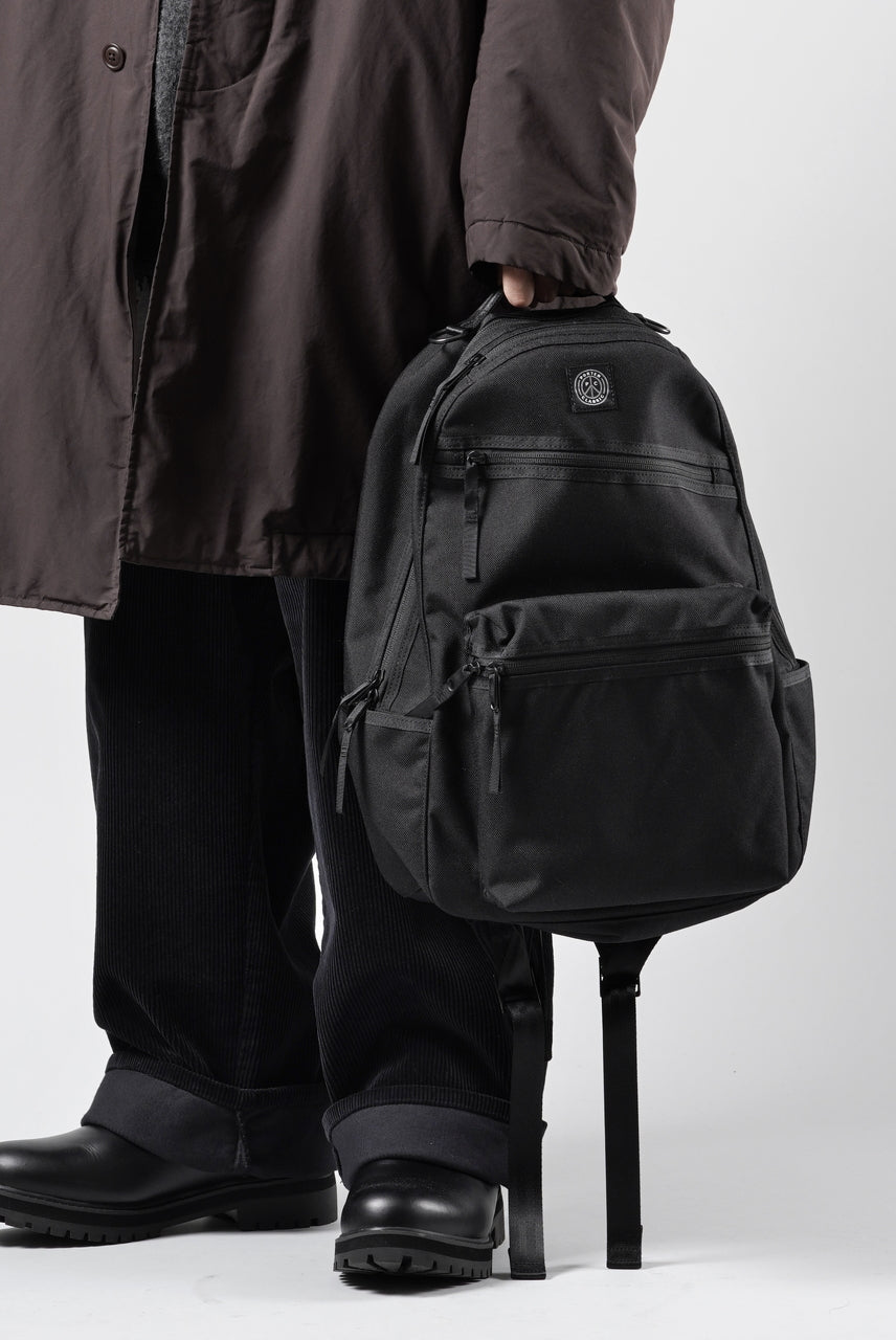 画像をギャラリービューアに読み込む, PORTER CLASSIC NEWTON DAYPACK M (BLACK)