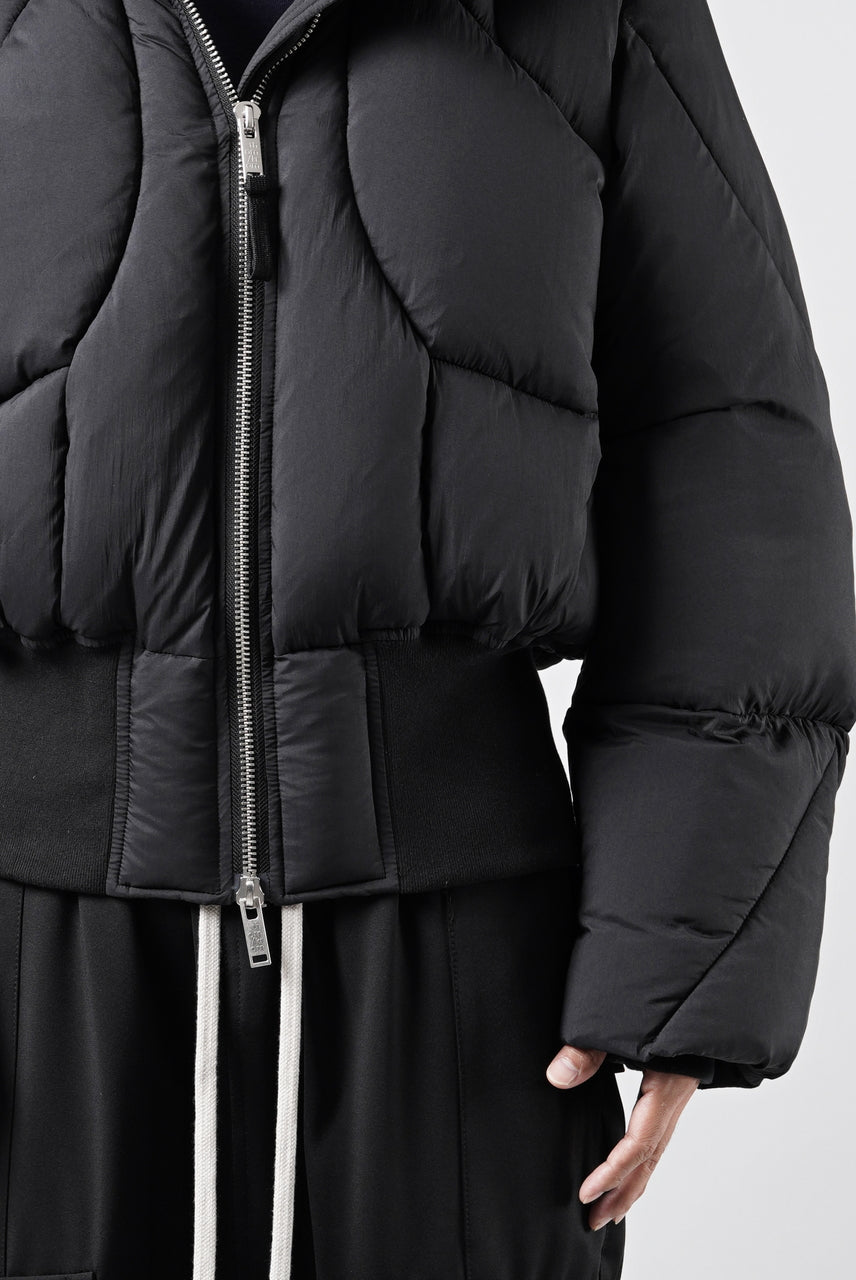 画像をギャラリービューアに読み込む, thom/krom HIGH NECK &amp; BIG HOODIE JACKET / WARM PUFFER (BLACK)