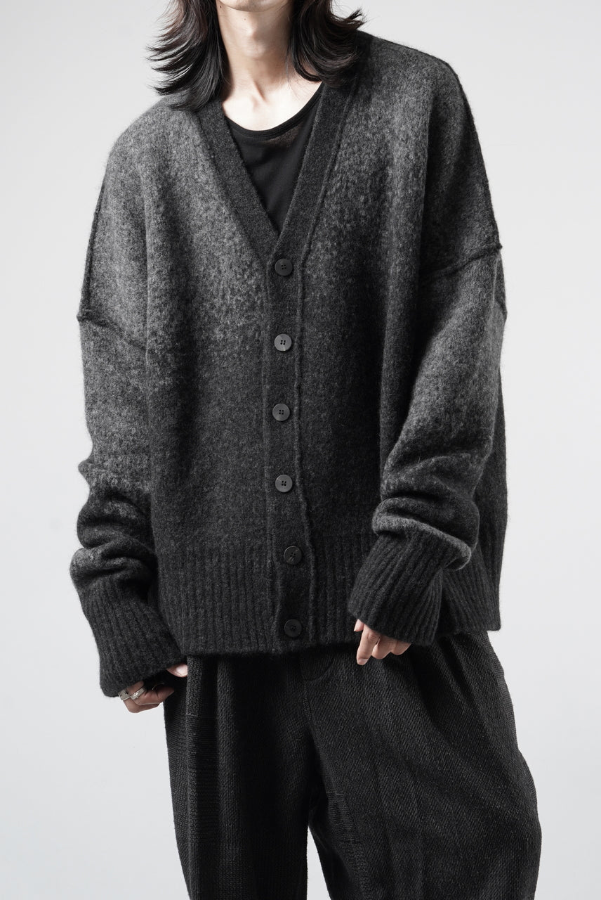 画像をギャラリービューアに読み込む, ISABEL BENENATO Yak Cardigan with Shaded Jacquard in Two Colours (GRAPHITE)