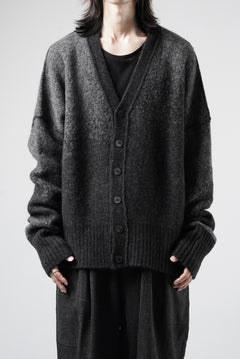 画像をギャラリービューアに読み込む, ISABEL BENENATO Yak Cardigan with Shaded Jacquard in Two Colours (GRAPHITE)