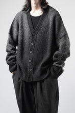 画像をギャラリービューアに読み込む, ISABEL BENENATO Yak Cardigan with Shaded Jacquard in Two Colours (GRAPHITE)