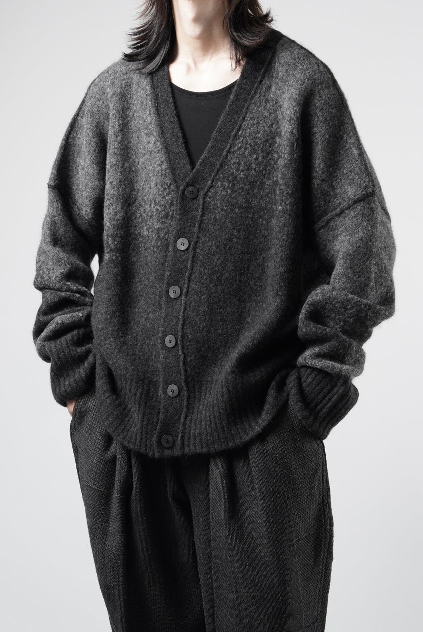 画像をギャラリービューアに読み込む, ISABEL BENENATO Yak Cardigan with Shaded Jacquard in Two Colours (GRAPHITE)