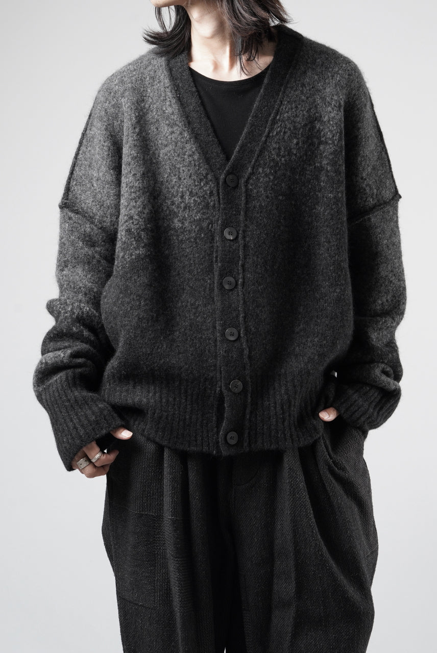 画像をギャラリービューアに読み込む, ISABEL BENENATO Yak Cardigan with Shaded Jacquard in Two Colours (GRAPHITE)