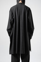 Load image into Gallery viewer, KLASICA "SH-042" STAND COLLAR LONG TAIL SHIRTS / AMBIENCE ANTIQUE DRAPER (CACAO NIB)