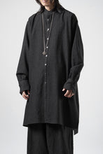 Load image into Gallery viewer, KLASICA "SH-042" STAND COLLAR LONG TAIL SHIRTS / AMBIENCE ANTIQUE DRAPER (CACAO NIB)