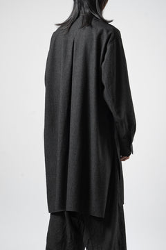 Load image into Gallery viewer, KLASICA "SH-042" STAND COLLAR LONG TAIL SHIRTS / AMBIENCE ANTIQUE DRAPER (CACAO NIB)