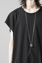 Load image into Gallery viewer, thom/krom FRENCH SLEEVE T-SHIRT / OVERSIZED FIT (BLACK)