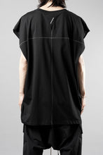 Load image into Gallery viewer, thom/krom FRENCH SLEEVE T-SHIRT / OVERSIZED FIT (BLACK)