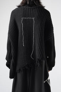 Load image into Gallery viewer, ISABEL BENENATO Wool Turtle-Neck Sweater width A Relaxed Fit and Asymmetrical Fringed Hem (BLACK)