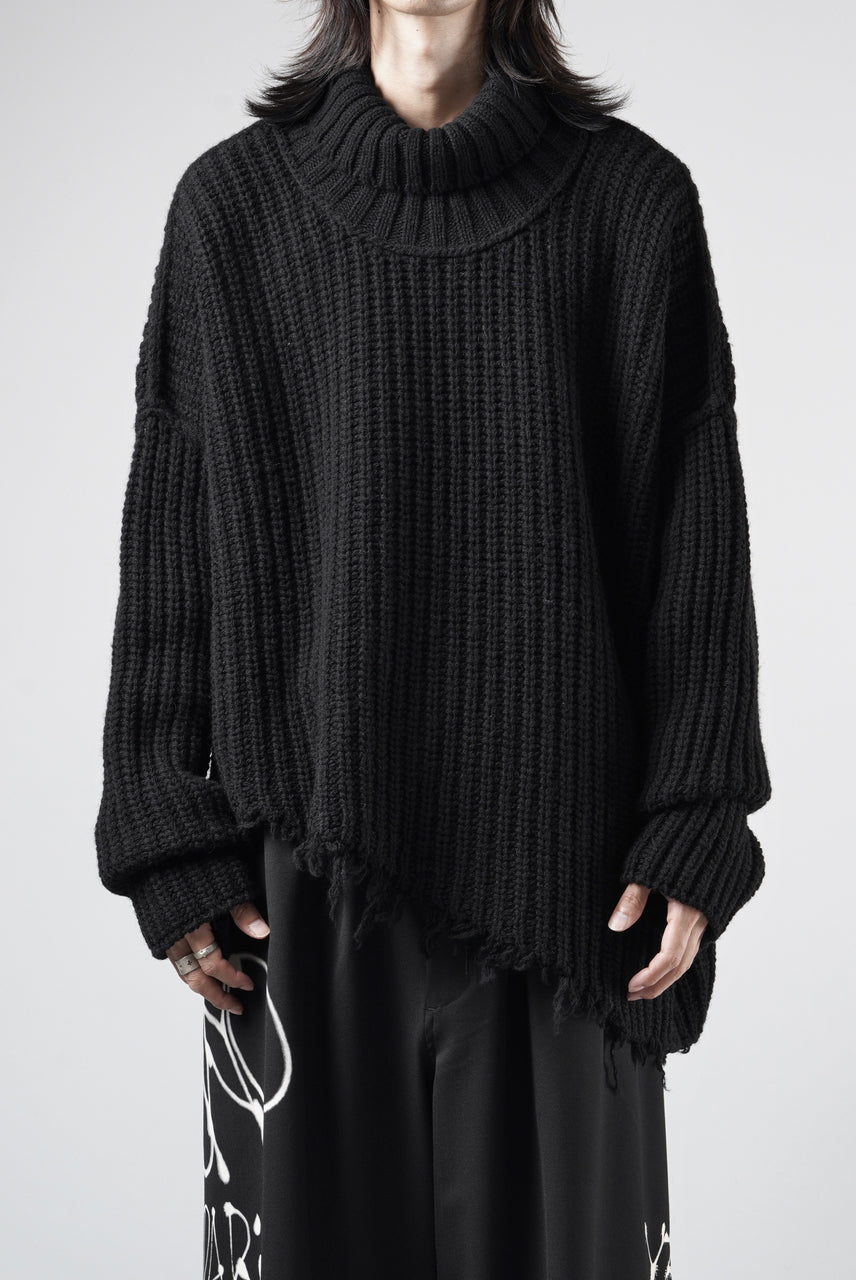 Load image into Gallery viewer, ISABEL BENENATO Wool Turtle-Neck Sweater width A Relaxed Fit and Asymmetrical Fringed Hem (BLACK)