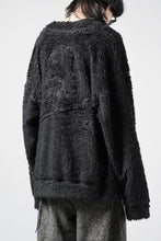 Load image into Gallery viewer, MASTERMIND WORLD SHAGGY CARDIGAN (BLACK)