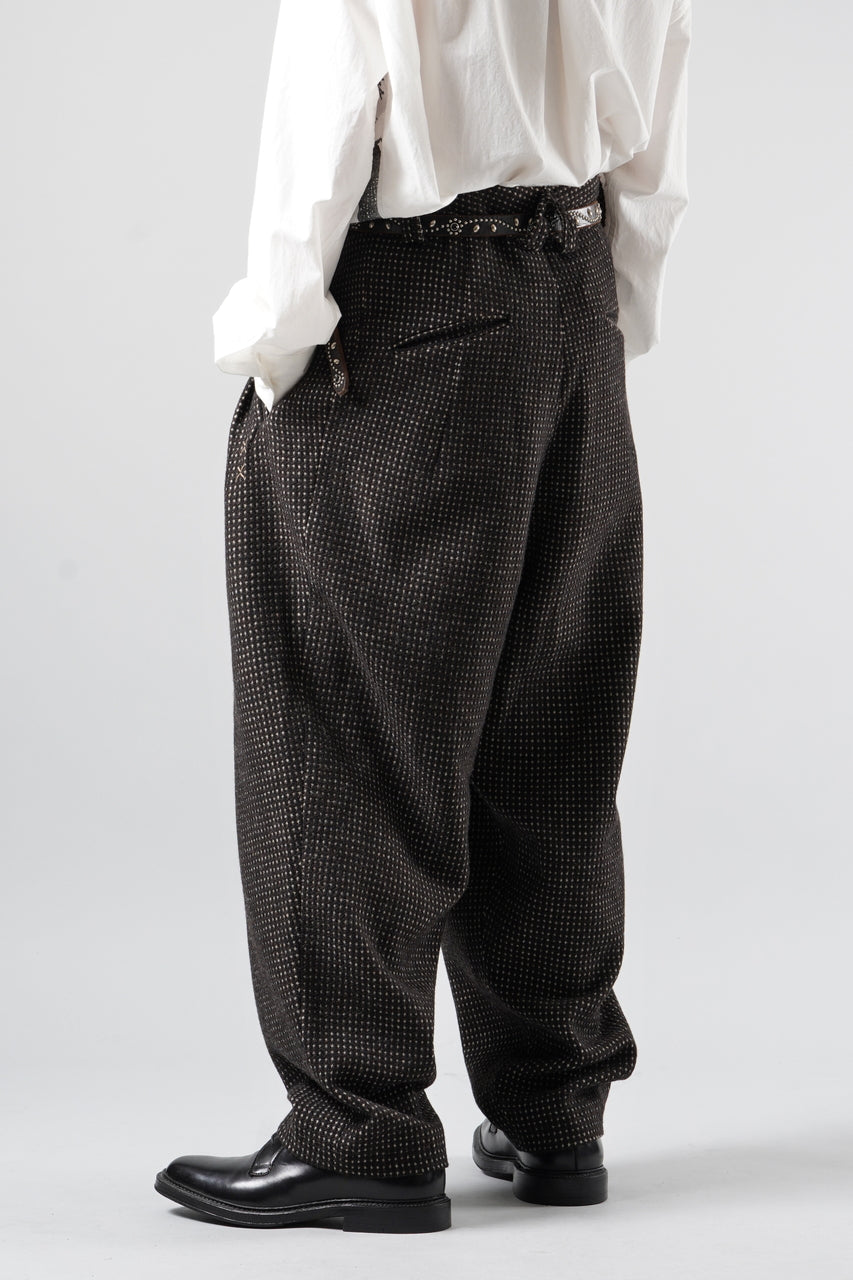 画像をギャラリービューアに読み込む, A TENTATIVE ATELIER exclusive Gale PLEAT WOOLEN PAINTER'S PANTS (DARK BROWN)