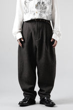 画像をギャラリービューアに読み込む, A TENTATIVE ATELIER exclusive Gale PLEAT WOOLEN PAINTER'S PANTS (DARK BROWN)