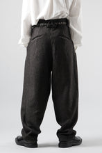 画像をギャラリービューアに読み込む, A TENTATIVE ATELIER exclusive Gale PLEAT WOOLEN PAINTER'S PANTS (DARK BROWN)