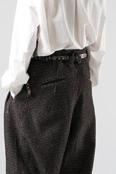 画像をギャラリービューアに読み込む, A TENTATIVE ATELIER exclusive Gale PLEAT WOOLEN PAINTER'S PANTS (DARK BROWN)