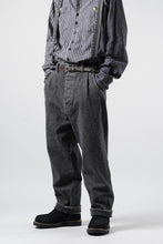 画像をギャラリービューアに読み込む, A TENTATIVE ATELIER exclusive George II PAINTER'S CROSS BAND PANTS (WASHED BLACK STRIPE)