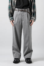 画像をギャラリービューアに読み込む, LASTMAN ONE TUCK SLACKS (GREY)