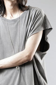 Load image into Gallery viewer, thom/krom FRENCH SLEEVE T-SHIRT / OVERSIZED FIT (DARK USED GREY)