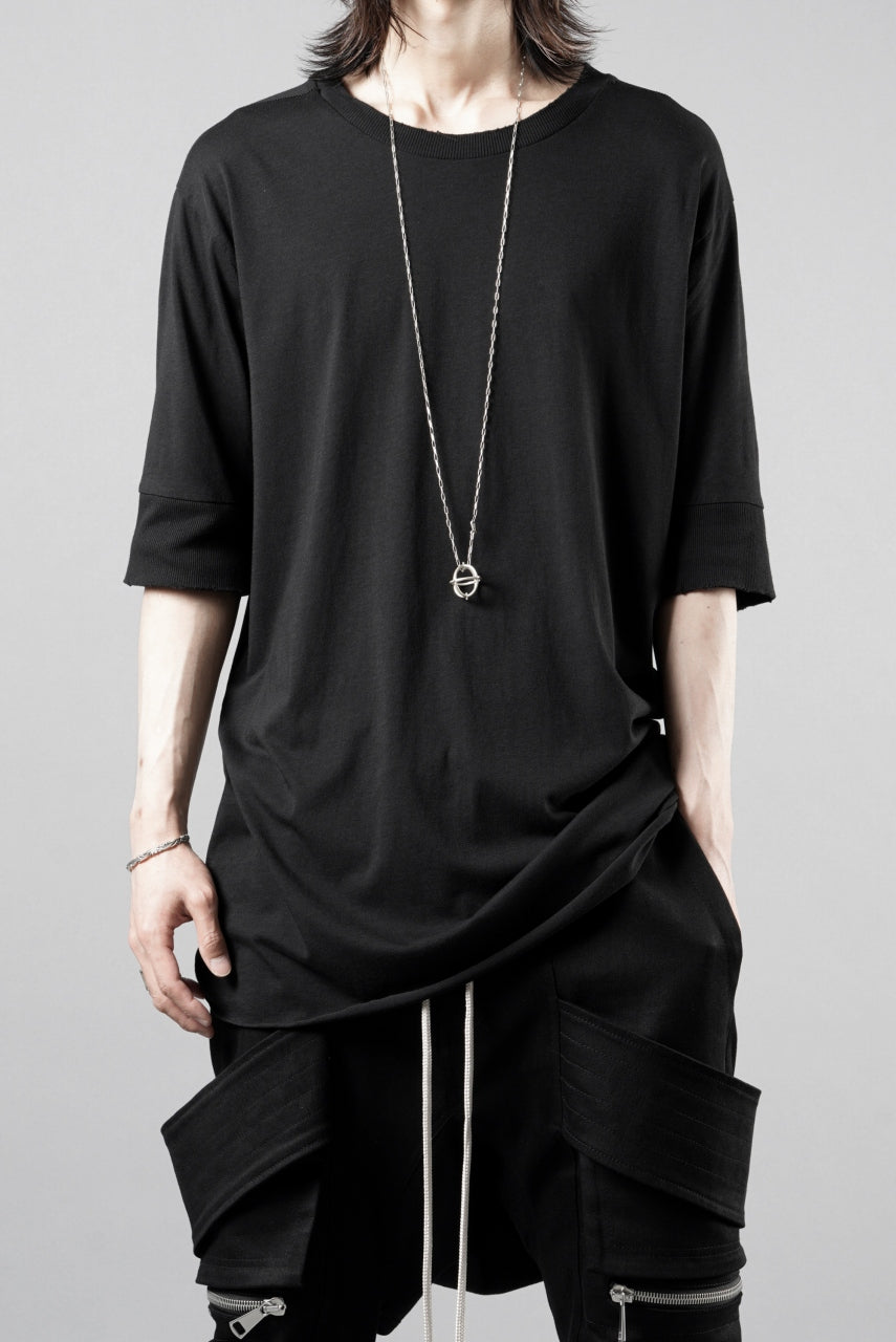 トムクロム thom krom THREE-QUARTER Tシャツ Mサイズ thom/krom ROUND NECK T-SHIRT / SLIM FIT (BLACK)の商品ページ