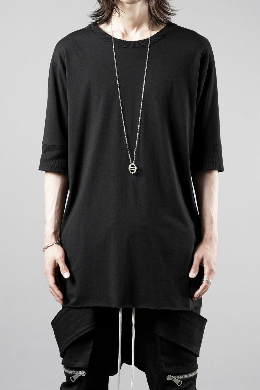 thom/krom ROUND NECK T-SHIRT / SLIM FIT (BLACK)の商品ページ
