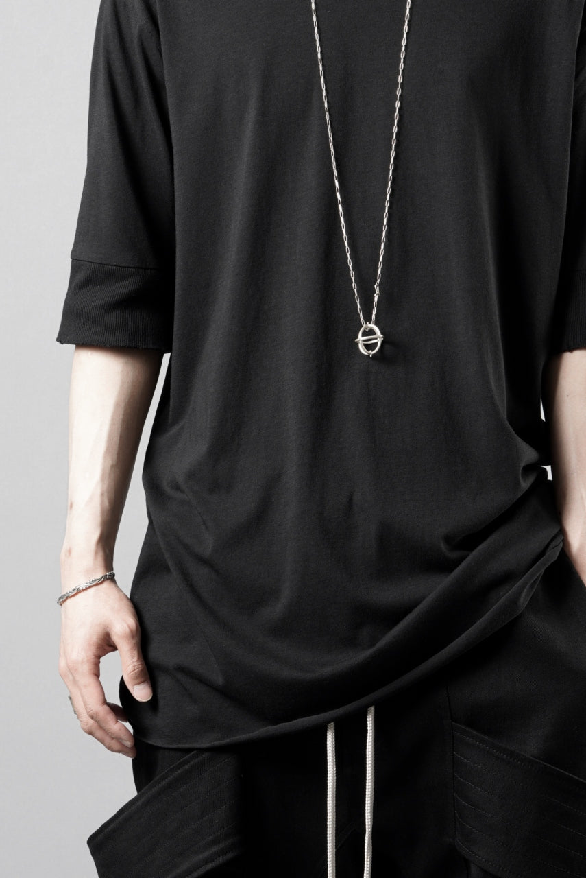 thom/krom ROUND NECK T-SHIRT / SLIM FIT (BLACK)の商品ページ