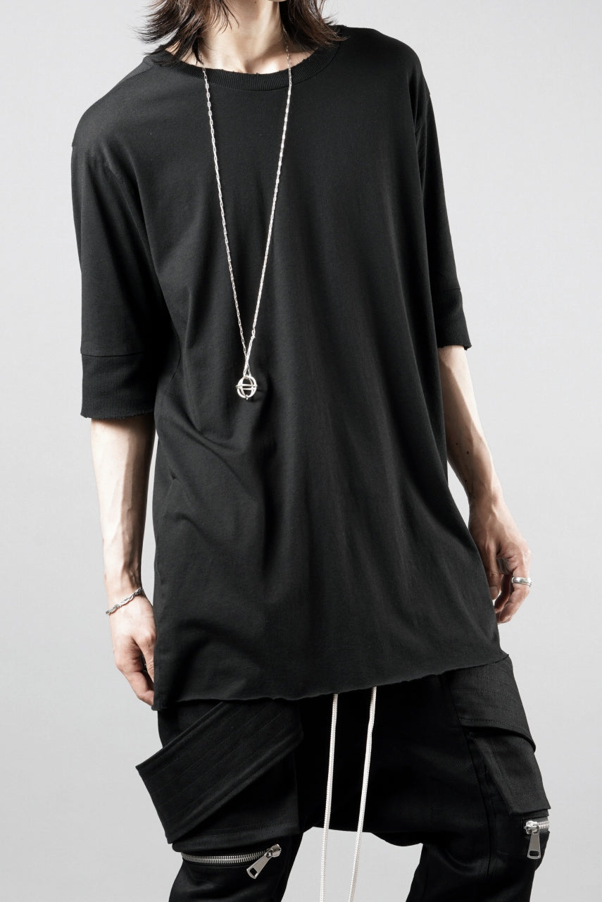 thom/krom ROUND NECK T-SHIRT / SLIM FIT (BLACK)の商品ページ