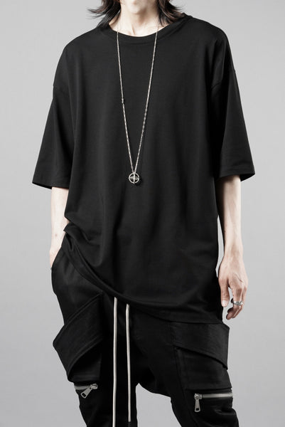 thom/krom ROUND NECK T-SHIRT / RELAXED FIT (BLACK)