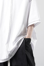 画像をギャラリービューアに読み込む, OBLADI BLACK STITCHES ON WHITE T-SHIRT (WHITE)