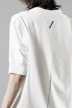 画像をギャラリービューアに読み込む, thom/krom STAND UP COLLAR T-SHIRT / STRETCH COTTON JERSEY (CREAM)