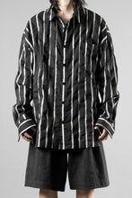 画像をギャラリービューアに読み込む, Juun.J Damage Stripe Max Fit Shirt (BLACK)