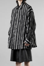 画像をギャラリービューアに読み込む, Juun.J Damage Stripe Max Fit Shirt (BLACK)