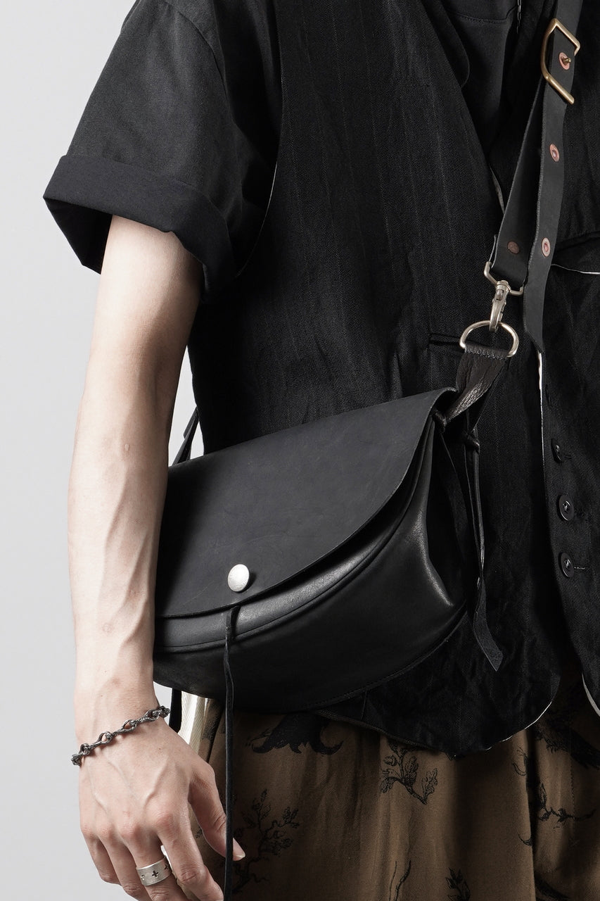 Load image into Gallery viewer, ierib x LOOM exclusive Medicine Bag / Saddle Leather (BLACK)