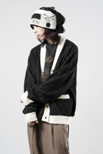 Load image into Gallery viewer, mastermind JAPAN CASHMERE TWEED CARDIGAN (BLACK)