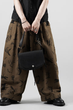 Load image into Gallery viewer, ierib x LOOM exclusive Medicine Bag / Saddle Leather (BLACK)