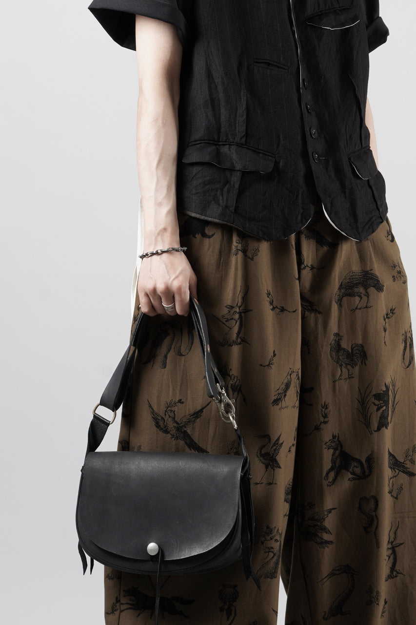 Load image into Gallery viewer, ierib x LOOM exclusive Medicine Bag / Saddle Leather (BLACK)