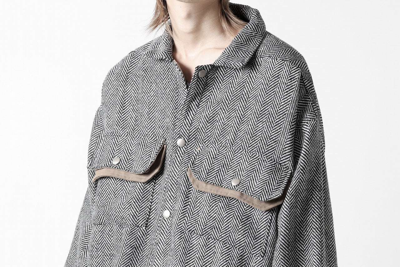 A.F ARTEFACT TWEED COVERALL SHIRT (BLACK x WHITE)