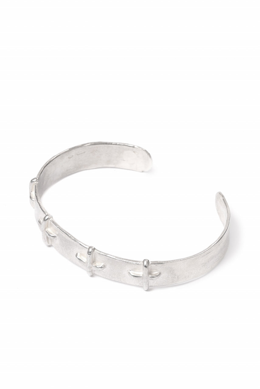 m.a+ silver stitched cross bracelet / AB18/AG (SILVER)