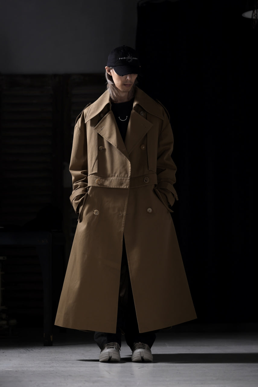 Load image into Gallery viewer, Feng Chen Wang DETACHABLE TRENCH COAT (KHAKI)