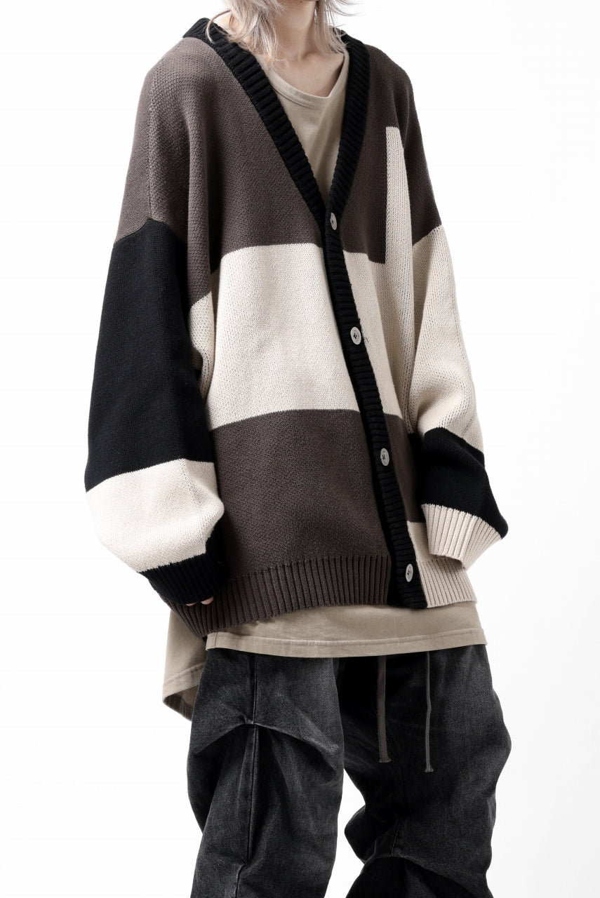 画像をギャラリービューアに読み込む, A.F ARTEFACT BLOCK-PANEL COTTON KNIT CARDIGAN /  (BLACK x GREY x BEIGE)